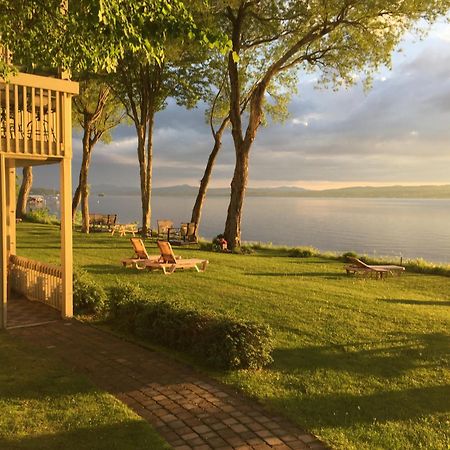 Condos Memphrémagog Bagian luar foto