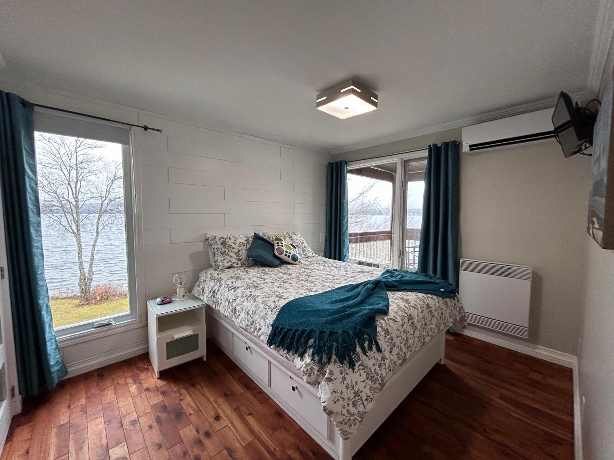 Condos Memphrémagog Bagian luar foto