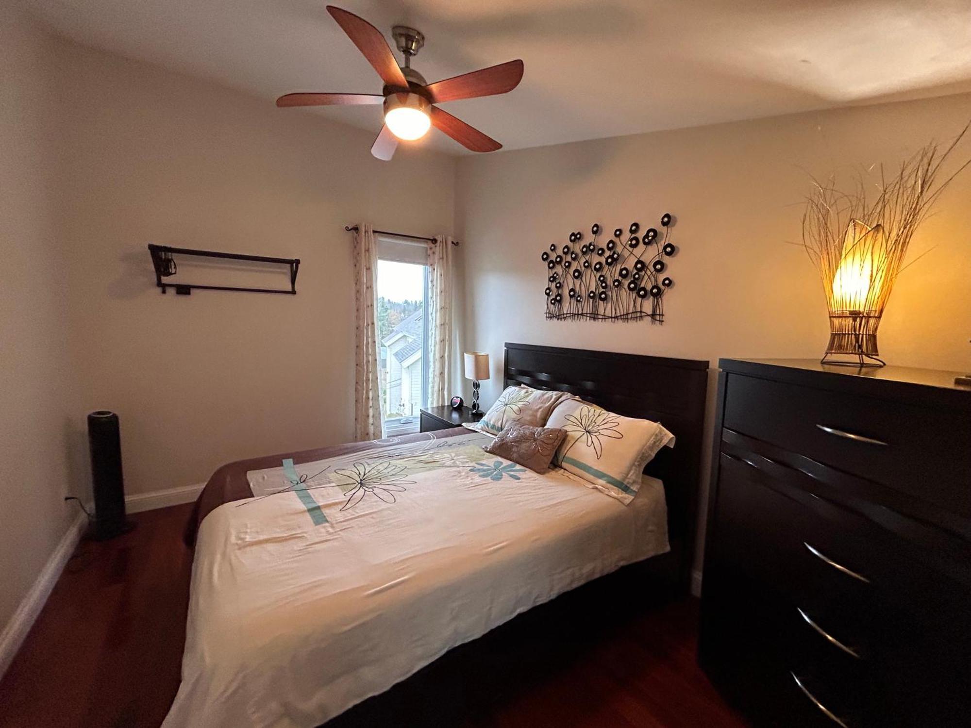Condos Memphrémagog Bagian luar foto