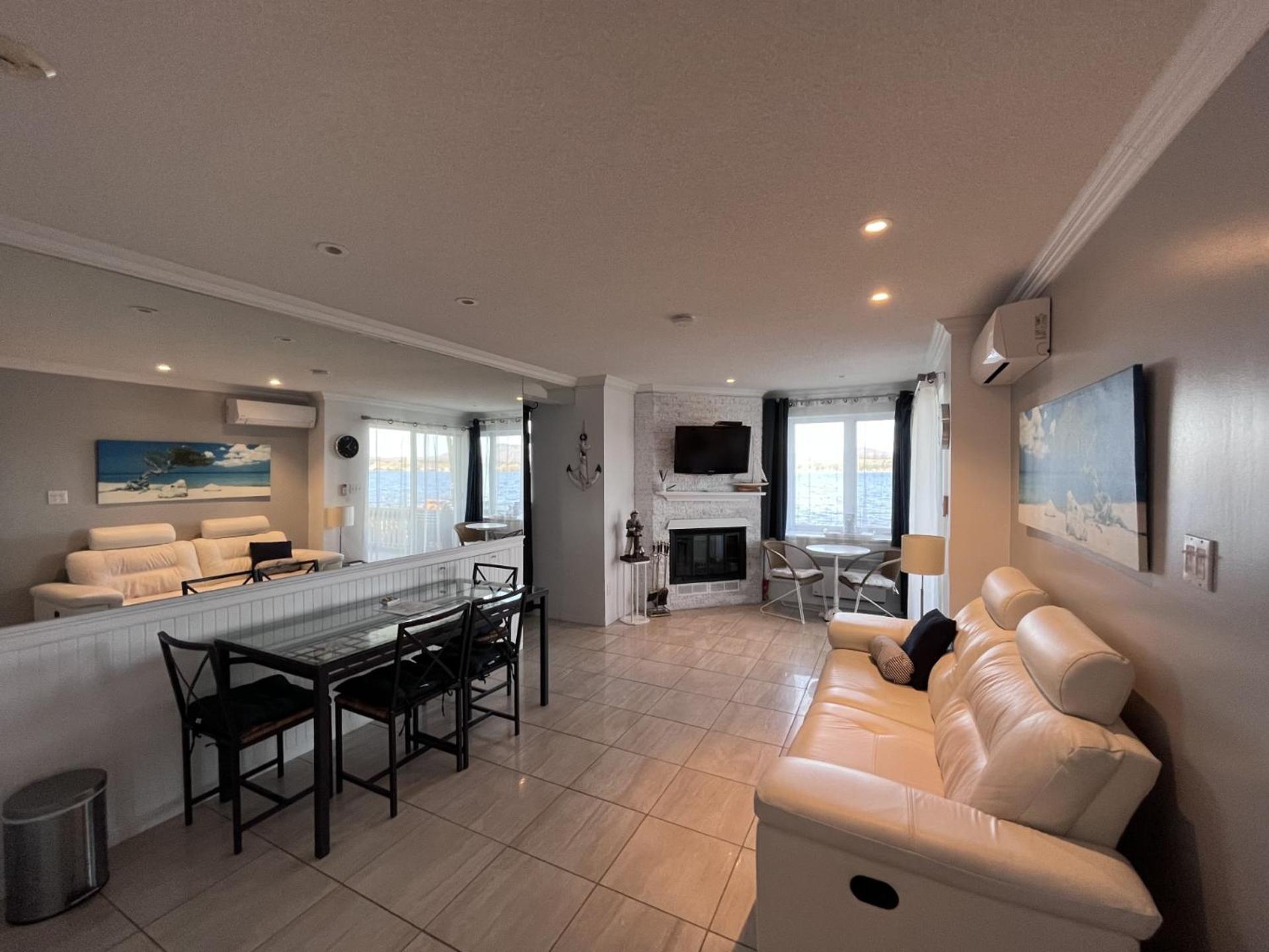 Condos Memphrémagog Bagian luar foto
