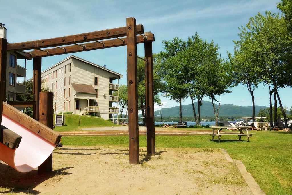 Condos Memphrémagog Bagian luar foto